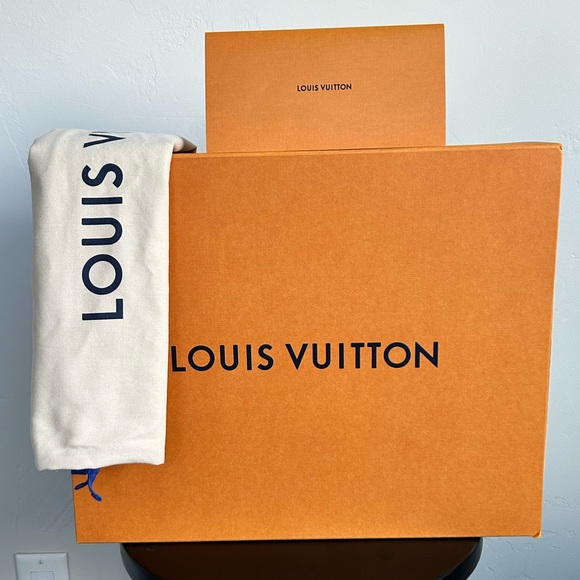 Louis Vuitton Veau Cachemire Tote W PM - Picture 14 of 14